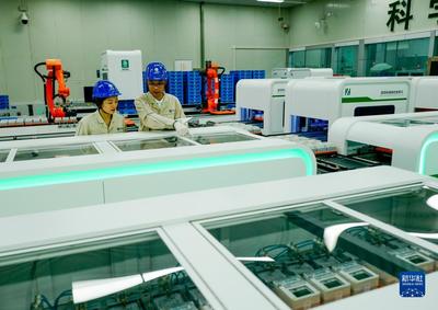 新華全媒+丨計量專家肖冀:我愿扎根一線 做個新時代的工匠